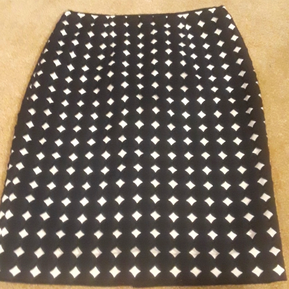 White House Black Market Pencil Skirt